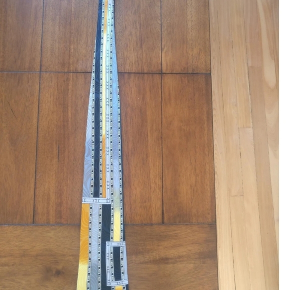 🇨🇦 Vintage authentic Gianni Versace silk tie - Picture 3 of 10